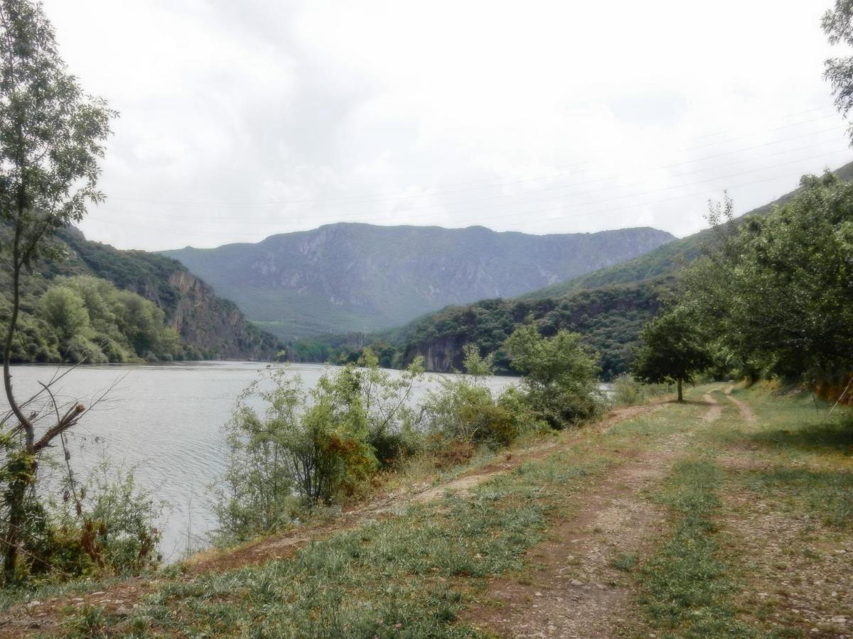 Apartamento Las Medulas Covas  Exteriör bild